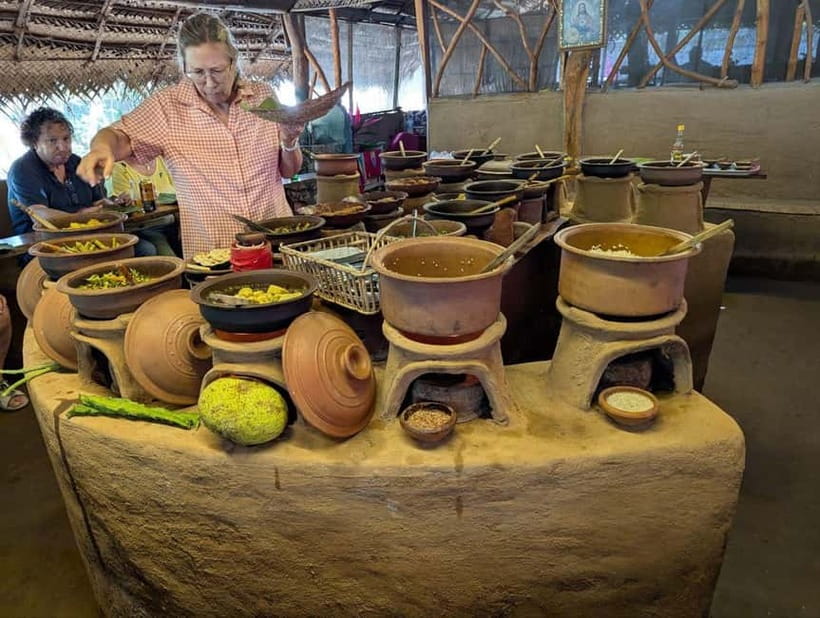 From Sigiriya:Polonnaruwa Day Tour with Farmers lunch - Entering Polonnaruwa’s Royal Palace ruins
