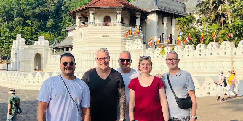 Full Day Kandy City Tour with Luxury Vehicle - Why this Kandy day trip works