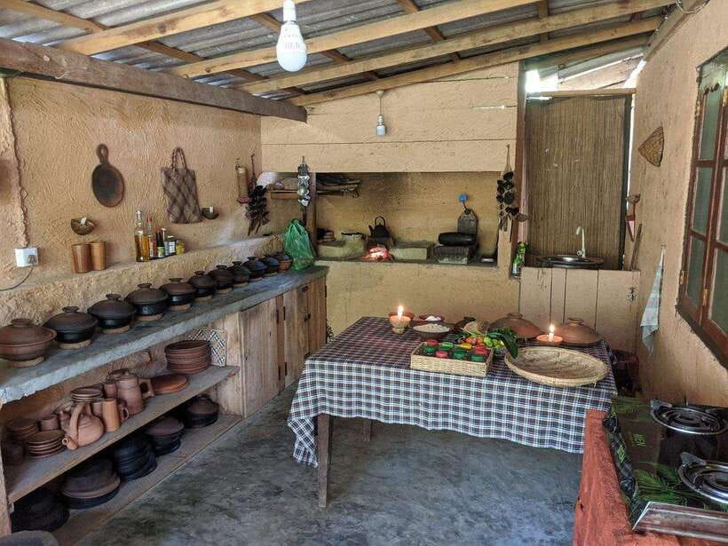 Galle: Cooking Class at a Local Home and Market Tour - Why this class feels different from a hotel cooking lesson