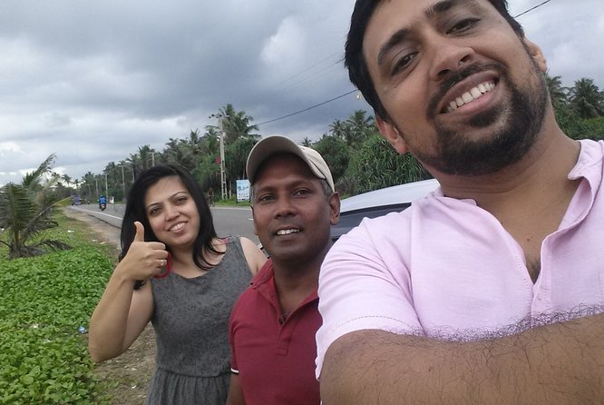 Galle Day Tour From Colombo - Meetiyagoda moonstones and the Gem Palace