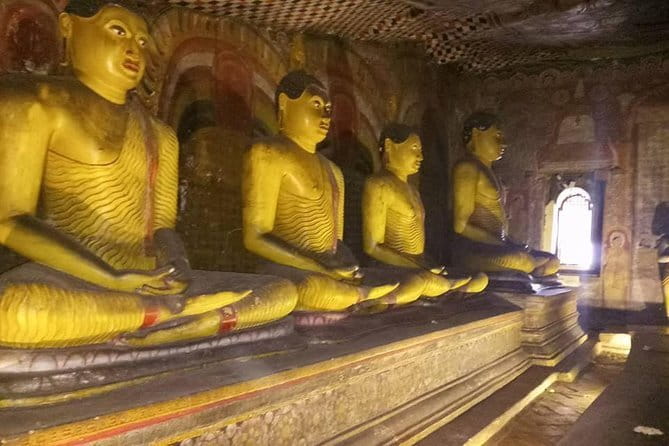 Galle Day Tour with Jungle Beach Experience from Colombo - Old Town walls, lighthouse, and Dutch Hospital
