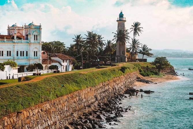 Galle Day Tour with Train Ride from Colombo or Negombo - Galle Lighthouse and the fort walls
