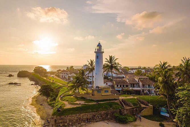 Galle Day Tour with Train Ride from Colombo or Negombo - Seeing the stilt fishermen