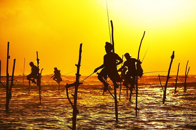 Galle Day Trip & Stilt Fishermen from Koggala - Walking through Galle Dutch Fort