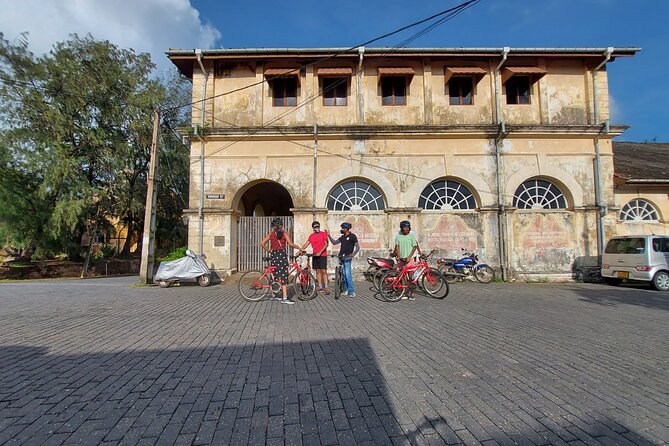 Galle Fort and City Cycling Tour - Choice of E-Bike or Manual - Churches, towers, and the Flag Rock Bastion