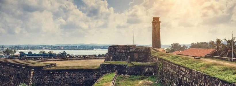 Galle Fort, Bentota, Hikkaduwa Beach: Day Tour from Colombo - Japanese Peace Pagoda adds wide ocean views