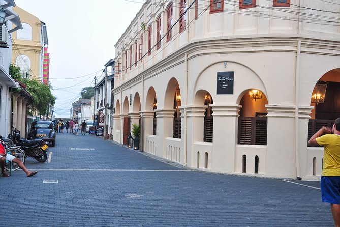 Galle Fort Walk with a Local - Meeting at National Tea Rooms