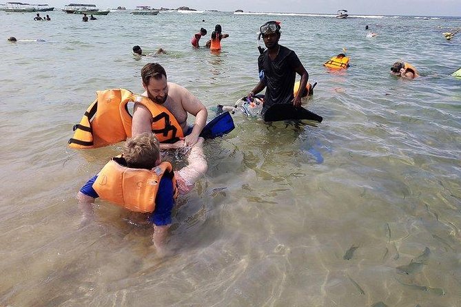 Glass Bottom Boat Tour and Snorkeling Hikkaduwa - What the Glass-Bottom Boat Adds