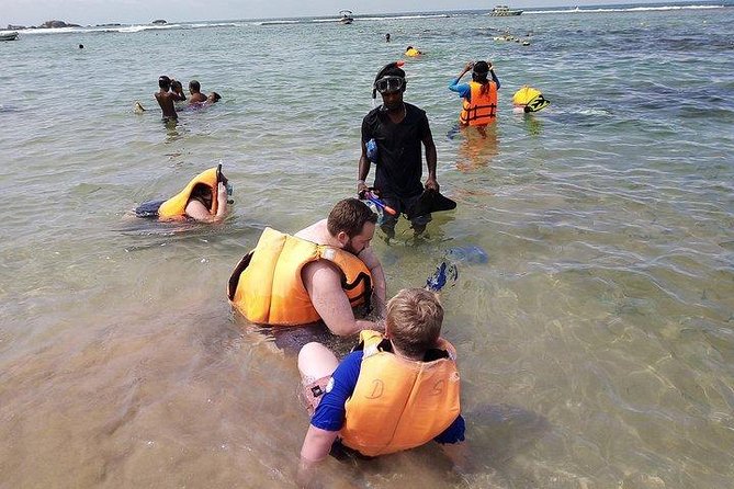 Glass Bottom Boat Tour and Snorkeling Hikkaduwa - The Second Hour Without a Guide