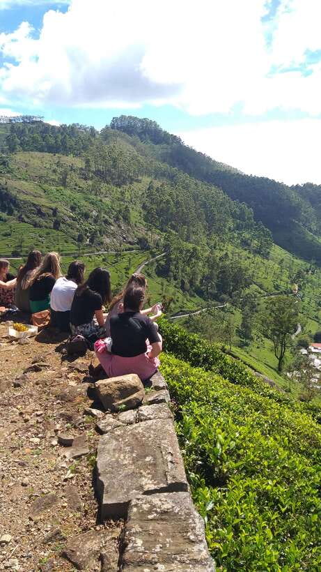Haputale:Glorious Tuk Tuk Ride to Lipton'sSeat & Tea Factory - Setting out from Haputale or Bandarawela