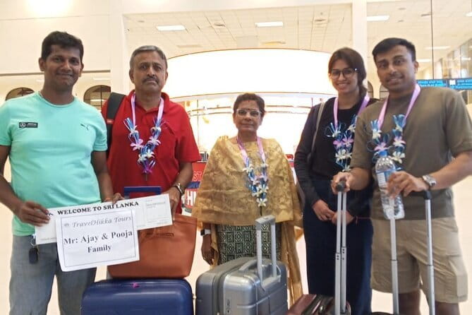 Hikkaduwa to Colombo Airport (CMB) Private Transfer - Leaving Hikkaduwa without the usual airport fuss