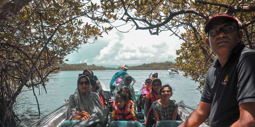 Kalutara: Turtle Hatchery Visit, Boat Safari, and Galle Tour - An early start from Kalutara