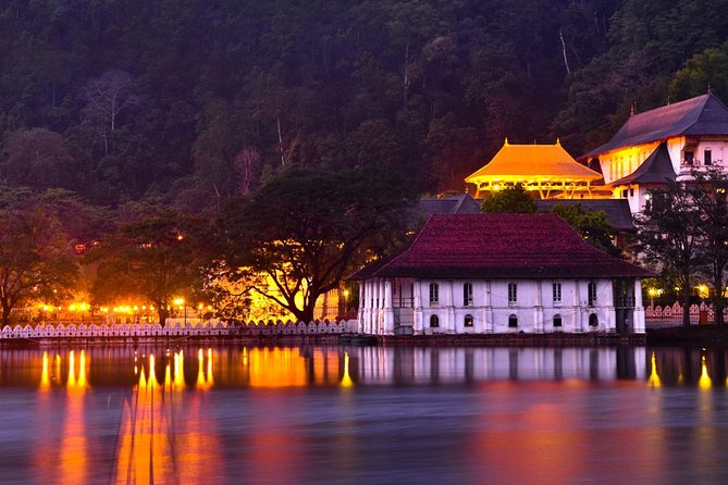 Kandy and Pinnawala Private Day Tour from Colombo/Negombo - Pinnawala gives the morning a family-friendly start