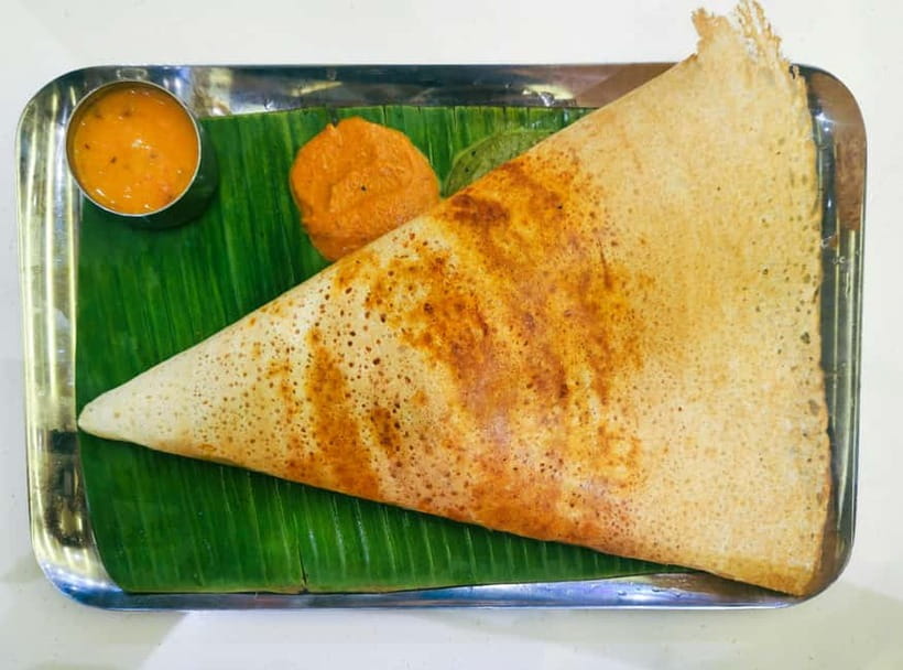 Kandy: Authentic Food Walk with a Local - Stop four: Dosas, sambols, and South Indian connections
