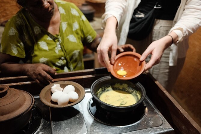 Kandy Budget Cooking Class - Cooking around 10 dishes with local guidance