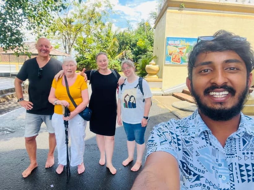 Kandy: City Privat Guide Day Tour By Tuk Tuk - Two and a half hours at Royal Botanic Gardens