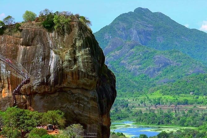Kandy City Tour By Tuk Tuk - Nelligala Temple, a higher hilltop stop