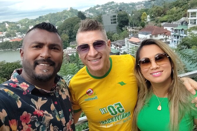 Kandy City Tour by Tuk Tuk with sana - Bahiravokanda Buddha Statue