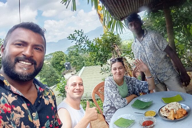 Kandy City Tour by Tuk Tuk with sana - Natural Gems and Gemmological Museum