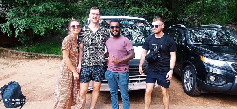 Kandy: Guided City Tour by Tuk-Tuk - Start with the route that suits you