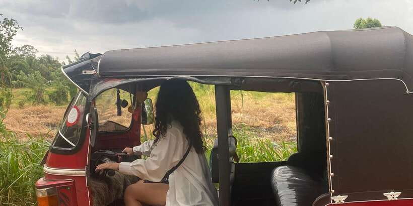 Kandy: Private City Highlights Guided Tour by Tuk-Tuk - Who should choose this Kandy tour?