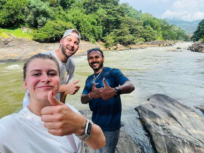 Kandy Private Guided City Tour by Tuk Tuk - Food, markets, and the cultural dance show