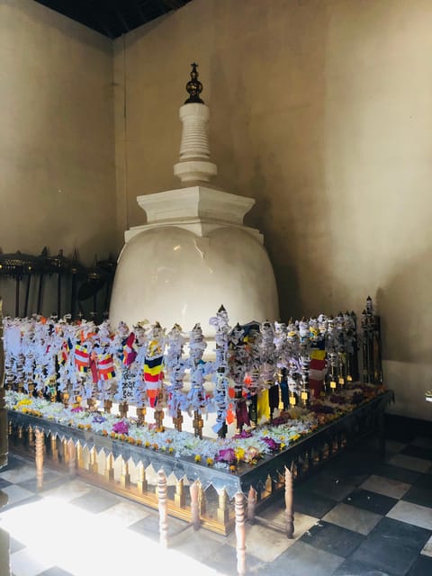 Kandy privet day tour with pinnawala and Tea plantation - Bahirawakanda Temple and Kandy views