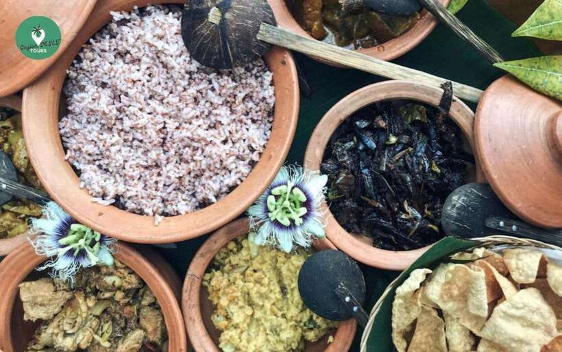Kandy: Sightseeing WalkingTour Arround Kandy with LocalGuide - Kandy Central Market is the most local part of the day