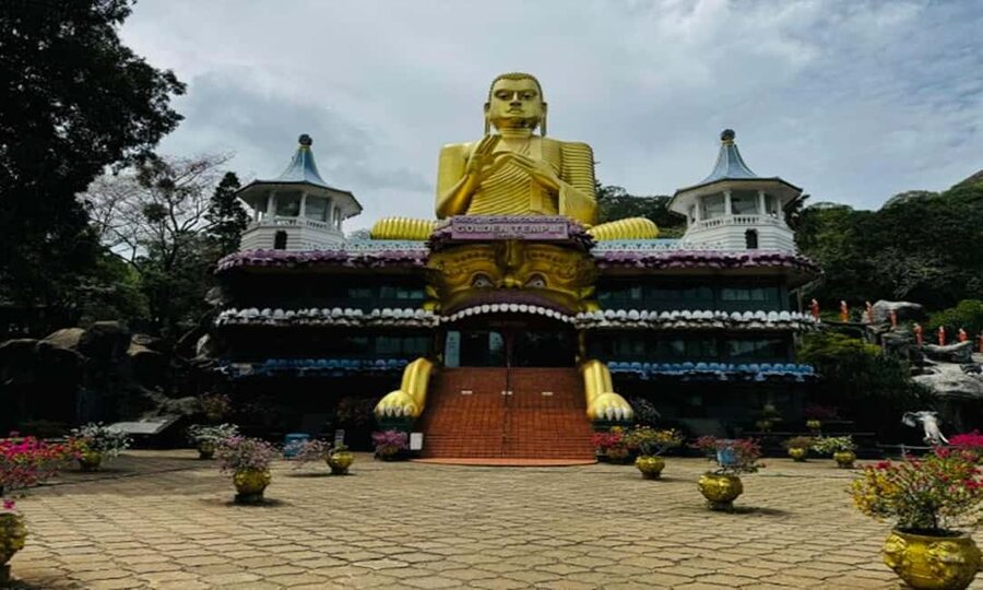 Kandy: Sigiriya & Dambulla Cave Temple Tour with Local Guide - Matale adds a Hindu temple and herbal stop