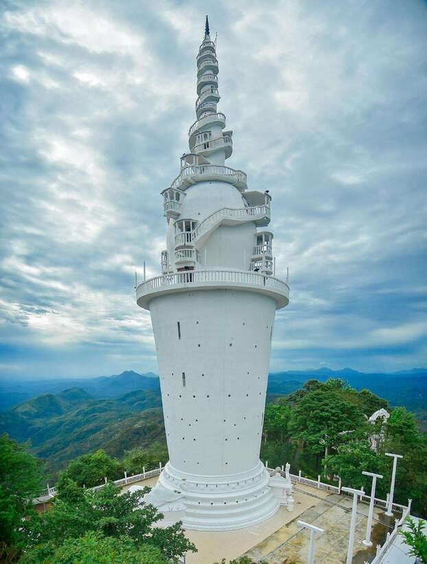 Kandy to Ambuluwawa Tuk Tuk Tour - Ambuluwawa Tower brings the highest views
