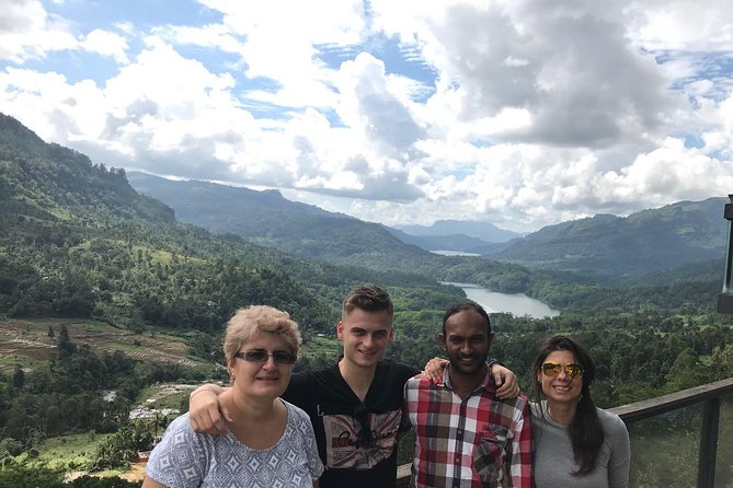 Kandy to Nuwara Eliya Day Trip – Little England & Tea Country - Ramboda Waterfall and the day’s main walk