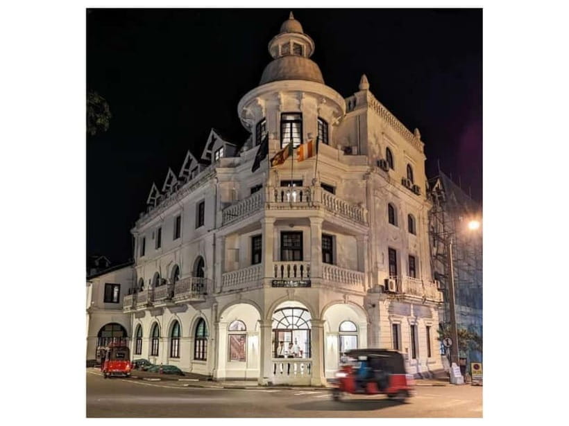 Kandy to Pinnawala Guided Day Tours by Local - Mahaweli River and the craft stops