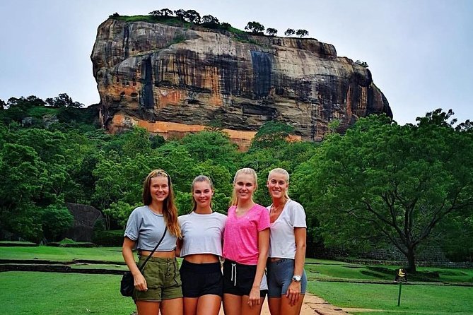 Kandy to Sigiriya Day Tour and Dambulla cave temple with private vehicle - The road from Kandy: comfort comes first