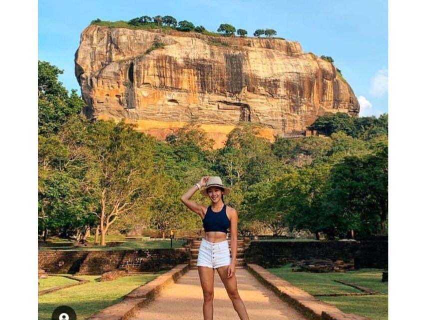 Kandy to Sigiriya Guided Day Tours by Local - Climbing Sigiriya Fortress