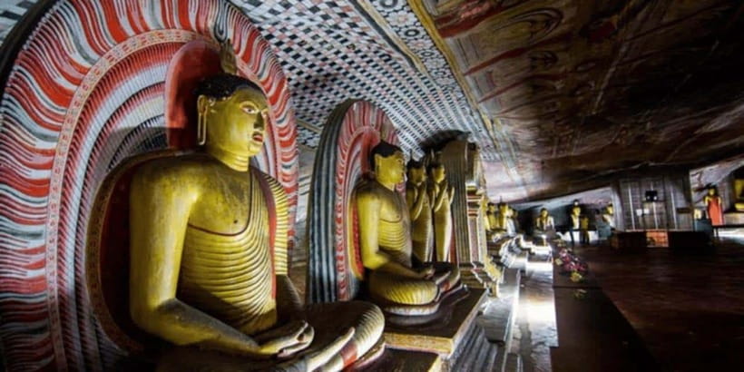 Kandy to Sigiriya Private Tour by Tuk Tuk with All Fees - Dambulla Cave Temple and five centuries of sacred art