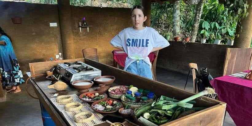 Kandy: Village Cooking Class 12 Dishes with Market Tour - Key points at a glance