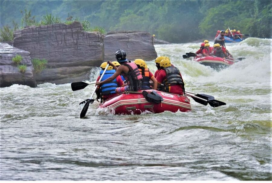 Kithulgala Thrills: White Water Rafting Bliss! - Practical tips for a smoother river day