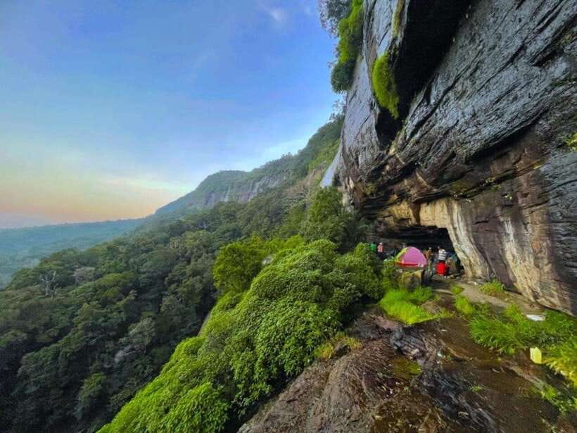 Knuckles Mountain Range: Hidden Waterfall Chain Hike - Six waterfalls make the middle section special