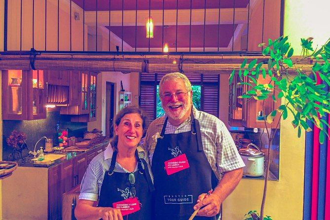 Market Tour and Hands-On Cooking Class Colombo - Eating Sri Lankan style