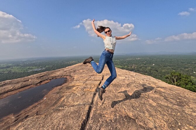 Minneriya National Park halfday Safari - More than elephants, but not a full wildlife survey