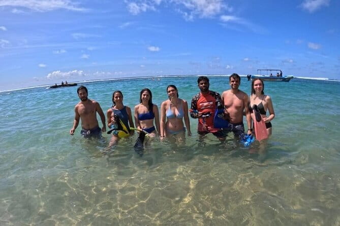 Mirissa Unforgettable Snorkeling Experience with Turtles - Photos, beach time, and the freshwater wash