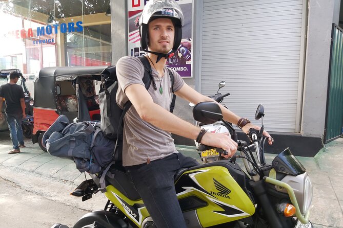 Motorcycle Rental in Negombo - Starting at 20 Rajapakse Broadway in Negombo