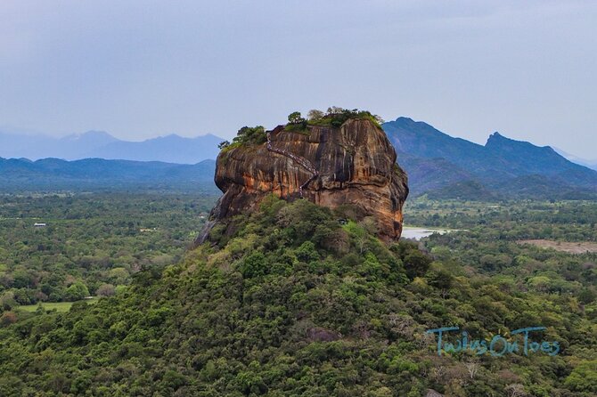 Multi Day Tour Tropical Sri Lanka A Week in Paradise - Nuwara Eliya changes the weather and the scenery
