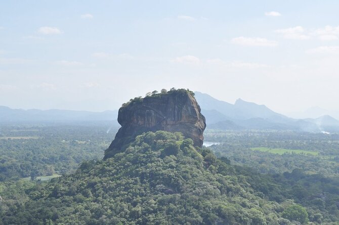Multi Day Tour Tropical Sri Lanka A Week in Paradise - Comfort, fitness, and the private format