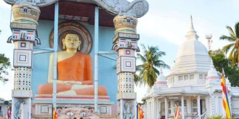 Negombo: Fishing Village Highlights Private Tour by Tuk Tuk - Angurukaramulla Temple and 300 years of Buddhist heritage