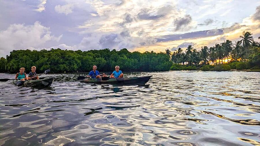 Negombo: Kayaking in the Lagoon - Seeing Fishing Life From the Water