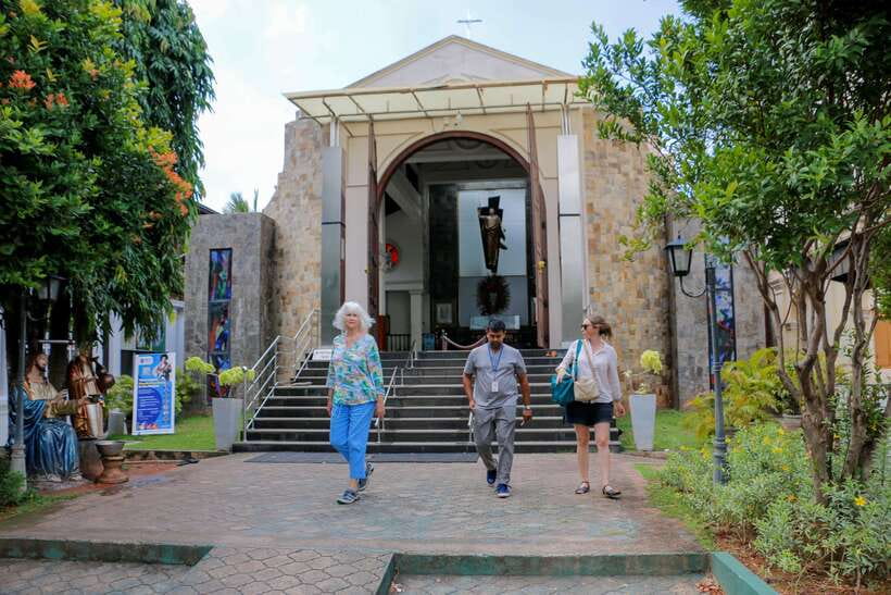Negombo: private half day city tour with hotel transfers - Three faiths in a compact coastal city