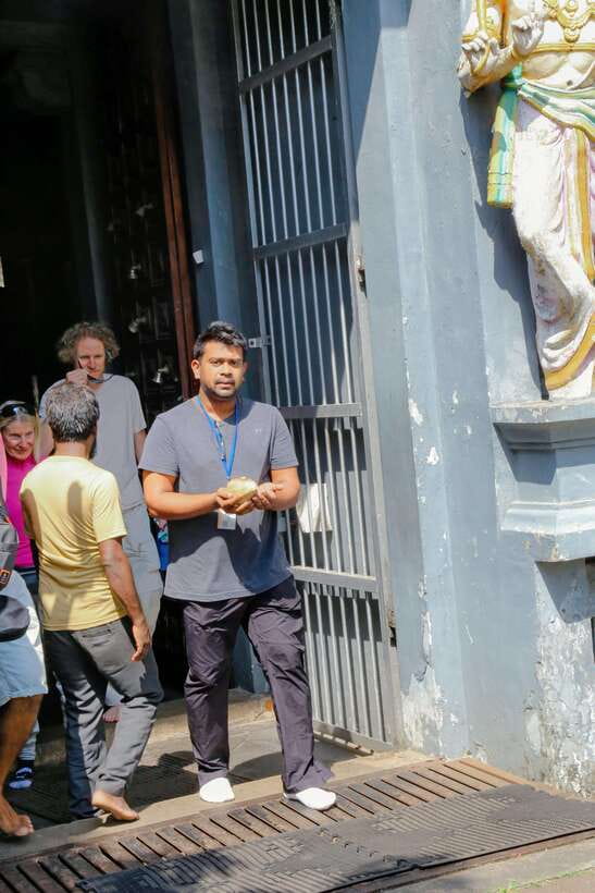 Negombo: Private Half-Day Tuk-Tuk Tour with Hotel Transfers - Dry fish and the working side of the coast