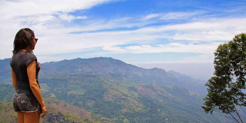 Nuwara Eliya: All-Inclusive Ella Sightseeing Private Tour - Ravana Waterfall beside the road