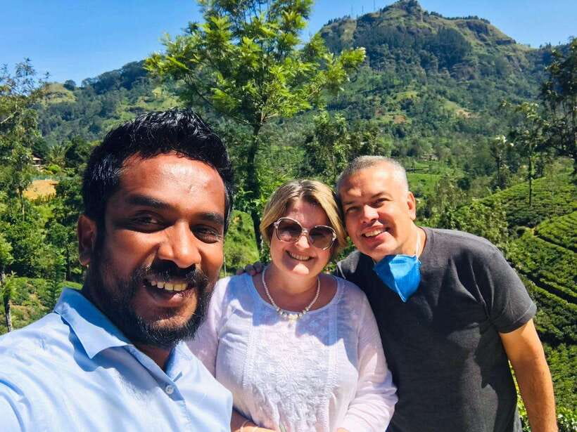 Nuwara Eliya: Tea Factory and Victoria Park Tour by Tuk Tuk - Lake Gregory and the outdoor side of Nuwara Eliya